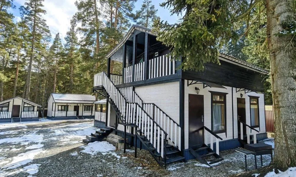 Отель White Village - Номер стандарт с двуспальной кроватью в Архызе